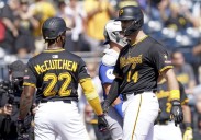 Cubs clinch playoff spot with sweep of spiraling Pirates
