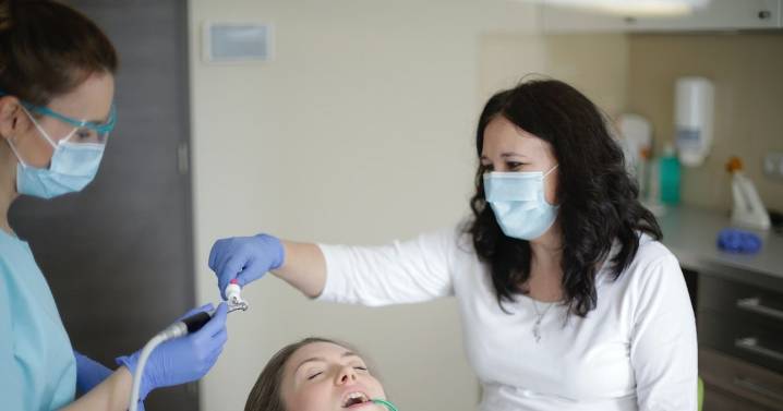 De la boca al corazón: Por qué la salud dental es determinante para el sistema cardiovascular