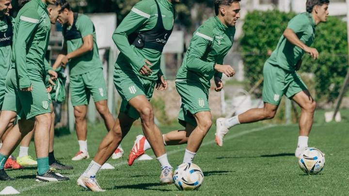 Banfield, con el objetivo de acercarse a la cima