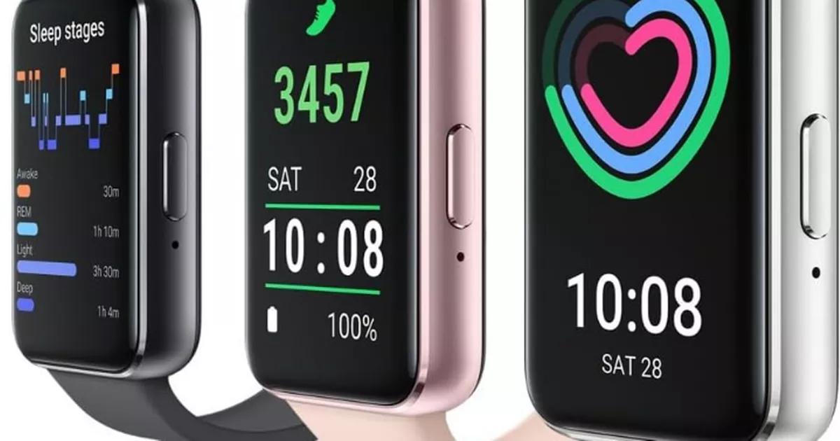 Samsung's £49 smart watch shoppers call 'exceptional' at fraction of cost of Apple