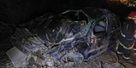 Neuquén: un hombre perdió el control del auto, cayó por un barranco de 100 metros y sobrevivió