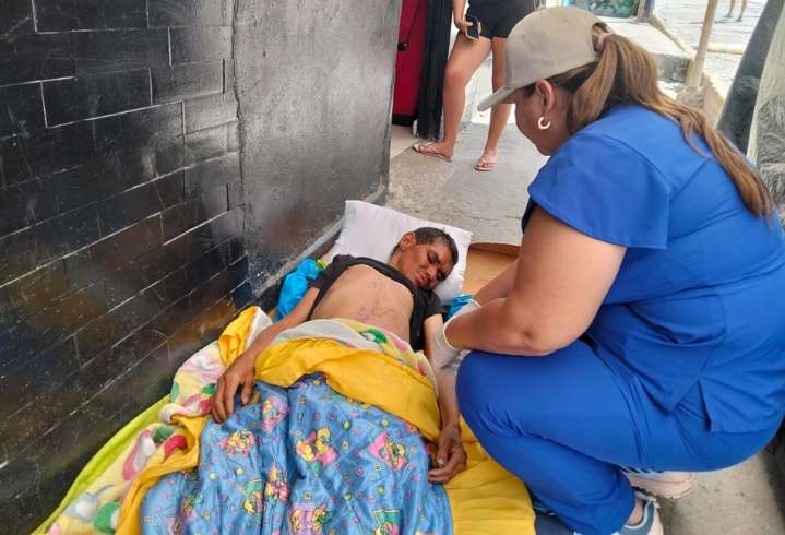 Alcaldía de Ibagué brinda atención a habitante de calle en condición de vulnerabilidad