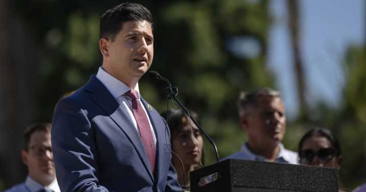 US prosecutors sue Southern California Edison over wildfires in LA County, Inland Empire