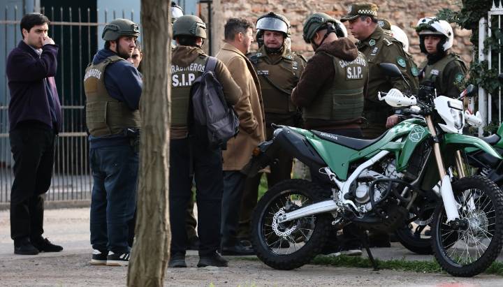 Carabinero en plena fiscalización es atropellado en Talagante: Autor abandonó vehículo y escapó