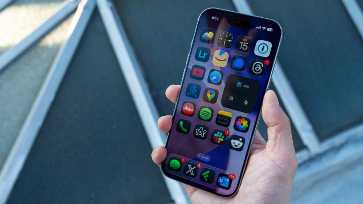 Neon, an App That Pays to Record Your Phone Calls Hit #2 on the App Store, Taken Down Over Security Flaw