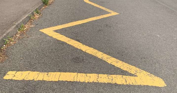 Double and single yellow lines along with 'school keep clear' markings to be painted in roads across Kent borough
