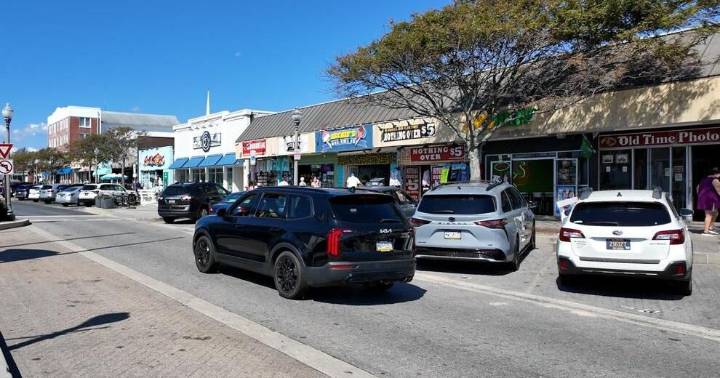 Delaware and Maryland beach towns approach the end of paid parking season
