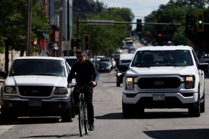 New Lyndale Avenue reconstruction plan fails the test for non