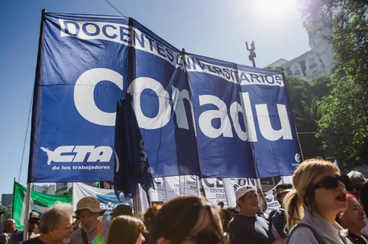 Tras el veto a la ley de financiamiento universitario, convocan a una marcha de protesta