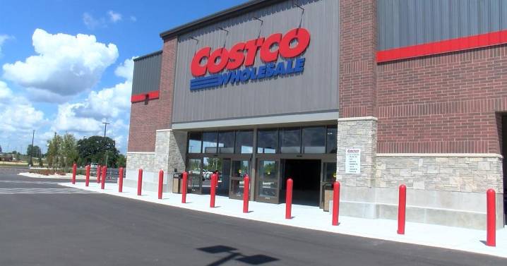 Costco recalls Prosecco because bottles could shatter without warning