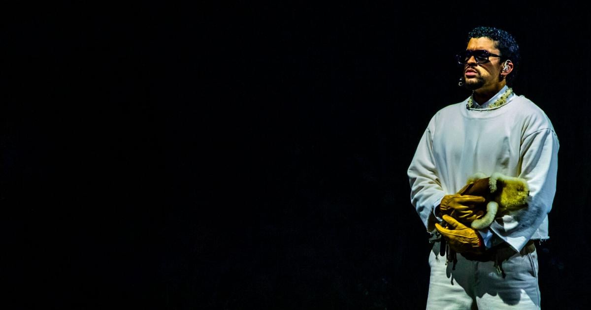 Bad Bunny: "Ve y dile a tu abuela que seremos el Halftime Show del Super Bowl"