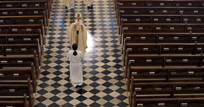 New Orleans Archdiocese agrees to $230 million settlement in clergy sex abuse case, attorneys say