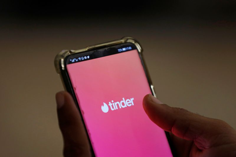 Two US senators urge Tinder parent to act against dating scams on its apps