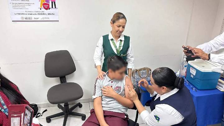 Sinaloa inicia campaña de vacunación contra el Virus del Papiloma Humano para niños y jóvenes