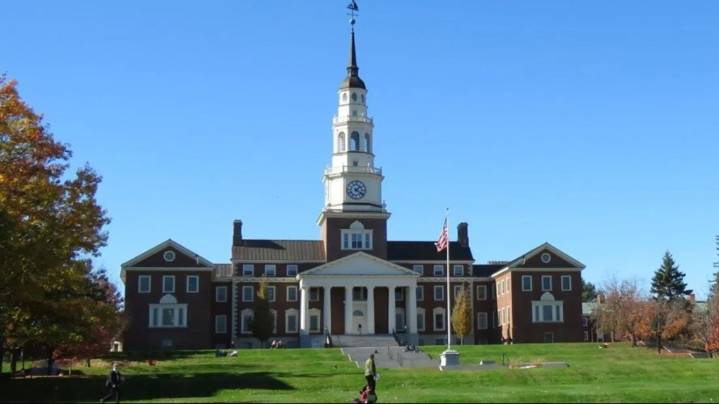 Police probe emailed bomb threat at Colby College library