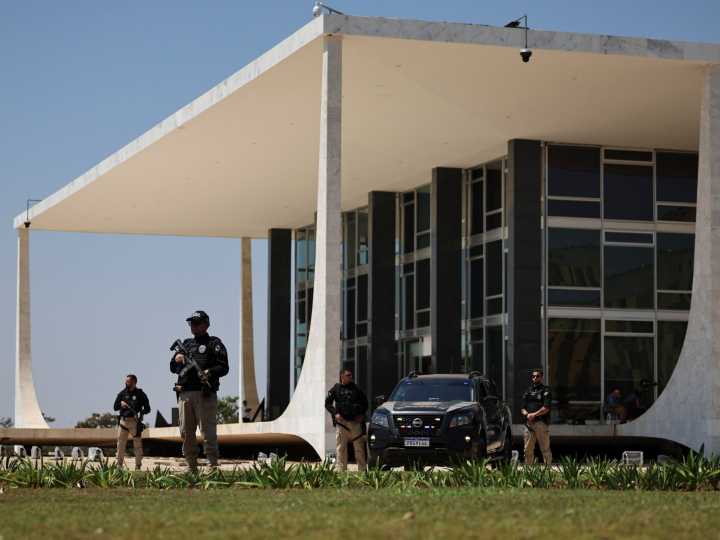 Brazil’s Supreme Court starts deliberations in Bolsonaro coup trial