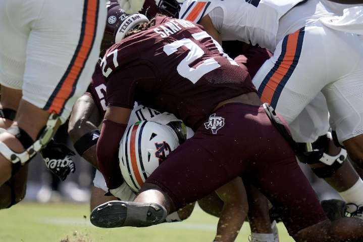 Social media rips into Auburn, Hugh Freeze after Texas A&M loss