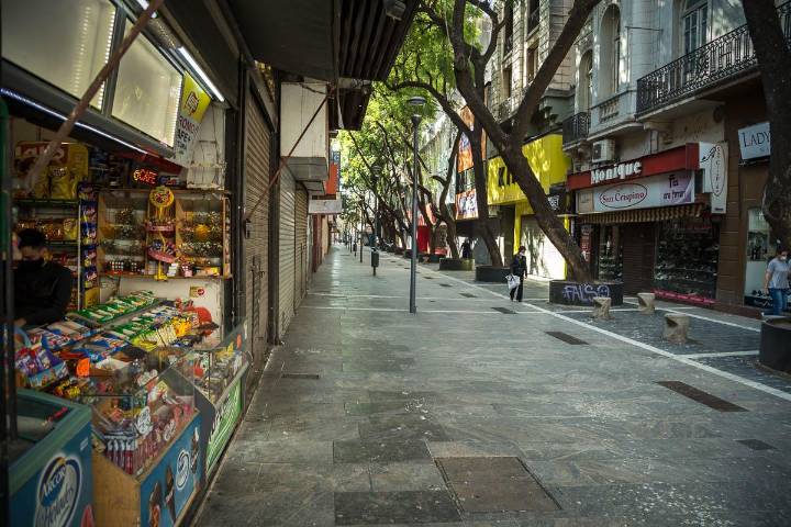 Las ventas minoristas bajaron 2,6% interanual en agosto: ya son cuatro meses consecutivos de caída