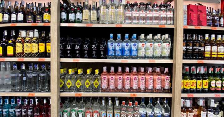 Diputados proponen reducir IEPS a bebidas artesanales como mezcal y tequila