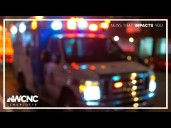 8 people hurt in west Charlotte crash