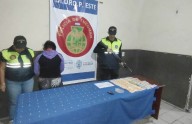 Alderetes: arrestan a una mujer con más de 100 bochitas de cocaína en la vía pública
