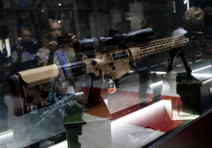 Lax gun laws in Brazil and U.S. help arm Brazil's organized crime, study finds