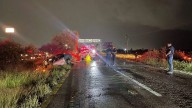 Dos adultos mayores sufren accidente en la carretera a Delicias; se salen del camino y resultan con lesiones