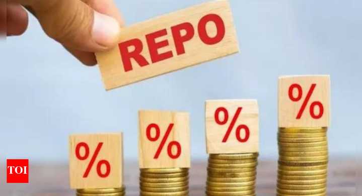 RBI rate cut: SBI sees 25 bps easing as best option; why experts prefer status quo