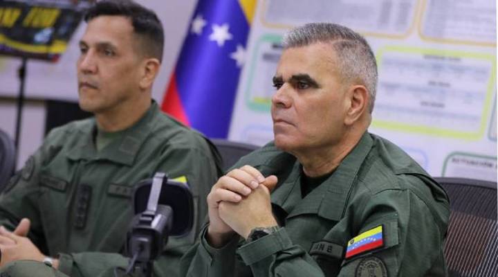 Ministro Padrino López califica a Unidades Comunales Milicianas como un bloque monolítico para defender la soberanía