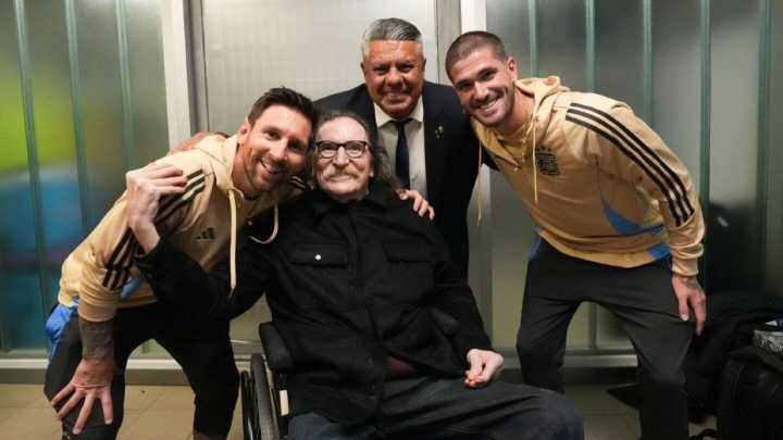 Messi y Charly García: la foto histórica de dos leyendas argentinas que se hizo viral