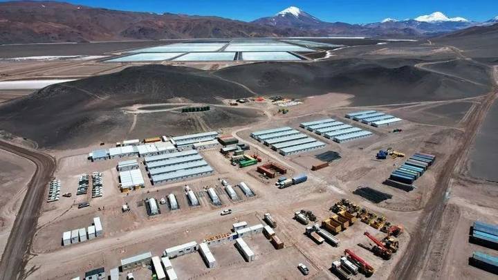 Abuso en la mina: imputaron al chino, pero quedó libre y con restricciones