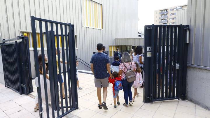 Arranca el curso escolar en Aragón: “Estaba súper bien en casa, no quería volver al cole”