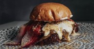 Las mejores hamburguesas smash de Huesca son estas: "Las salsas caseras están muy elaboradas..."