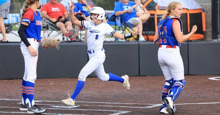 Bloop and blast help carry Washington past Hillsboro for Suburban Showdown championship