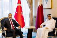 Primer ministro de Qatar insta a sancionar a Israel por sus crímenes; expulsar a palestinos "no funcionará"