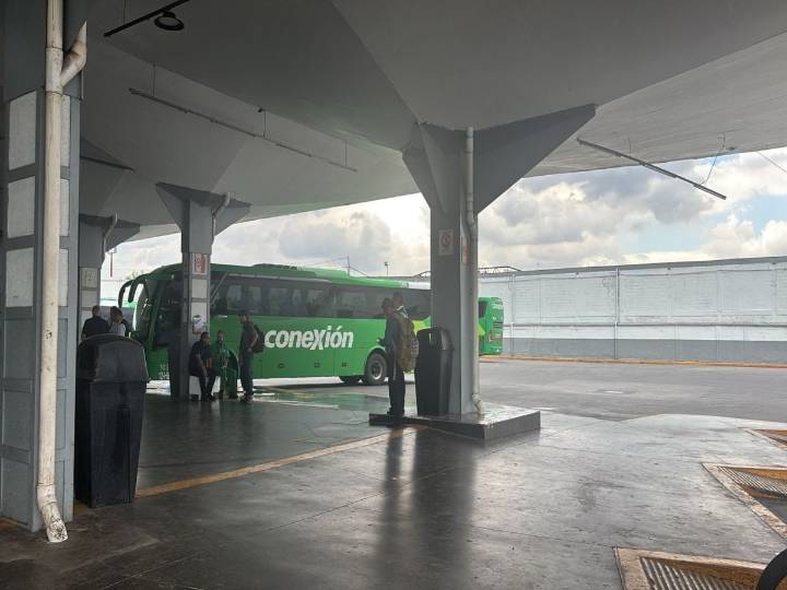 Normalistas de Ayotzinapa tomaron la Central Camionera del Norte