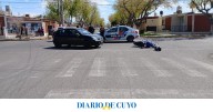 Una mujer, la más herida en un choque entre un auto y la moto en la que iba como acompañante