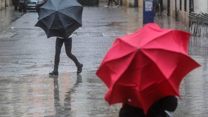 Sin clases este lunes en las pedanías de València afectadas por la dana