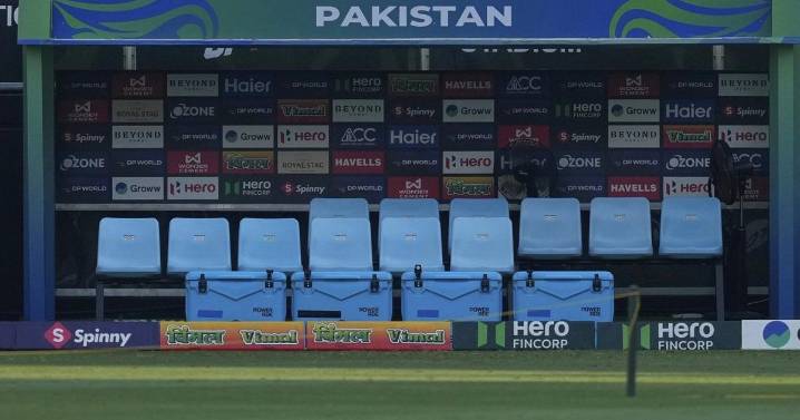 Pakistan's handshake dispute with India delays start of its Asia Cup cricket game against UAE