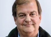 Renuncia de Vidal reabre debate sobre TVN: Pluralismo, financiamiento y modelo de medios públicos