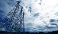 Tarifas de energía eléctrica empiezan una tendencia a la baja