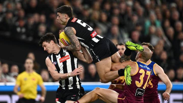Magpie forwards to weigh up AFL contract offers