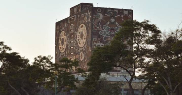 Desalojan facultades de la UNAM por presunto artefacto explosivo