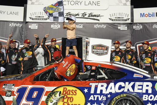 Briscoe, JGR, Toyota all make big statements at Darlington Raceway to start the NASCAR playoffs