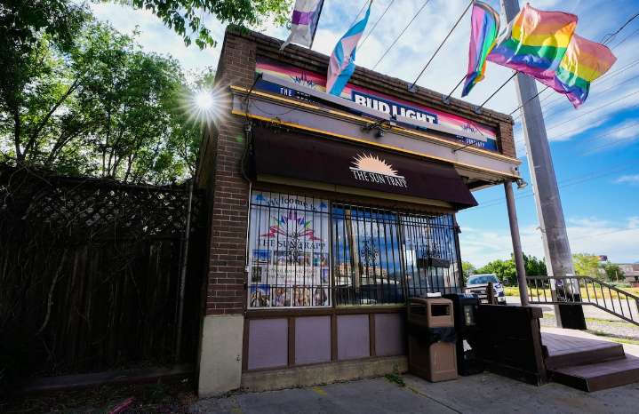 SunTrapp LGBTQ+ bar workers announce intent to unionize