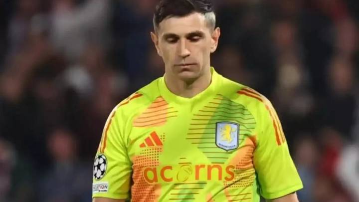 ¿Queda colgado?: la complicada situación que atraviesa Dibu Martínez en Aston Villa