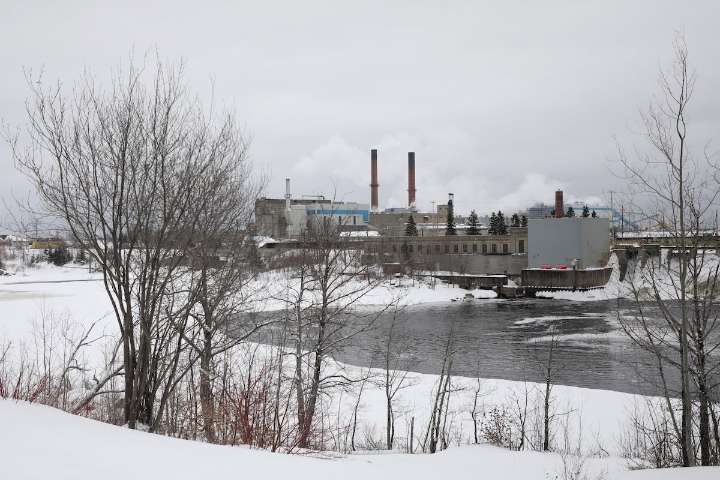 Northern Ontario paper mill to idle operations, citing lack of federal support