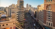 Madrid RECAP: Standoff as man ‘covered in blood’ threatens explosion on Gran Via