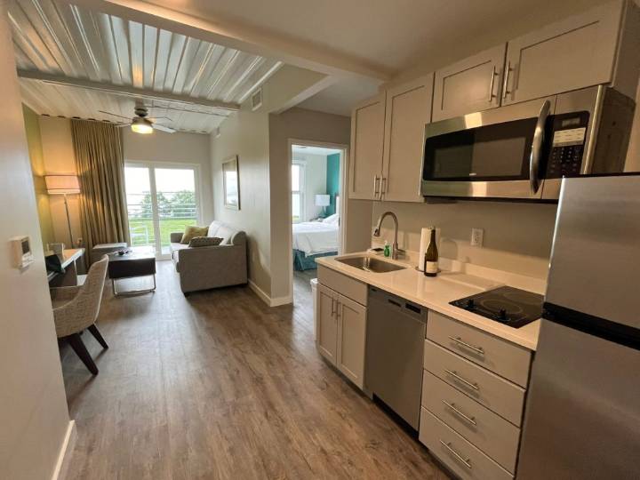 At the tip of Florida, each room has a view at Flamingo Lodge