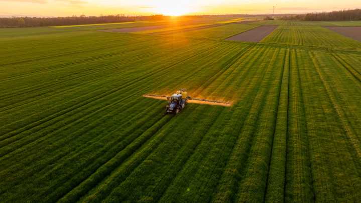 FMC Corporation: Undervalued Chemical Giant With A 6% Dividend Yield (NYSE:FMC)